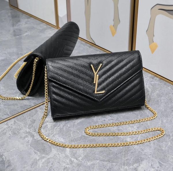 luxury handbag shoulder bag brand cross body classic flap envelope bag y shape designer stitch leather ladies metal chain flap messenger
luxury handbag shoulder bag brand cross body classic flap envelope bag y shape designer stitch leather ladies metal chain flap messenger