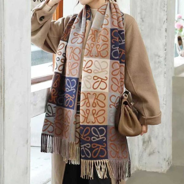 classic designer high grade golden cashmere scarf for women's shawl dual use autumn and winter checkered letters warm neckband trend li, Blue;gray
classic designer high grade golden cashmere scarf for women's shawl dual use autumn and winter checkered letters warm neckband trend li, Blue;gray