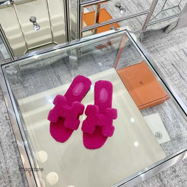 bottom oran shearling fur sandal women slipper mop h h fury one flat slippers outside designer wear autumn winter teddy lamb wool casual fli
bottom oran shearling fur sandal women slipper mop h h fury one flat slippers outside designer wear autumn winter teddy lamb wool casual fli