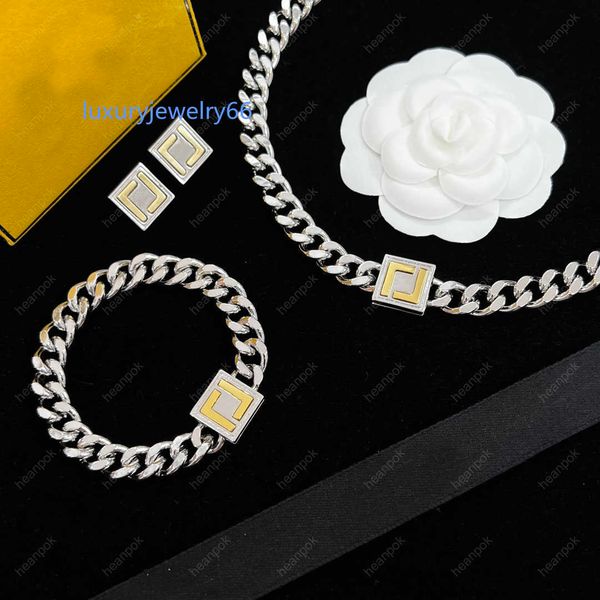 designer earrings bracelets silver necklace chain jewelry luxury letter pendant f bracelet for women men earring accessories bijoux with box, Black
designer earrings bracelets silver necklace chain jewelry luxury letter pendant f bracelet for women men earring accessories bijoux with box, Black