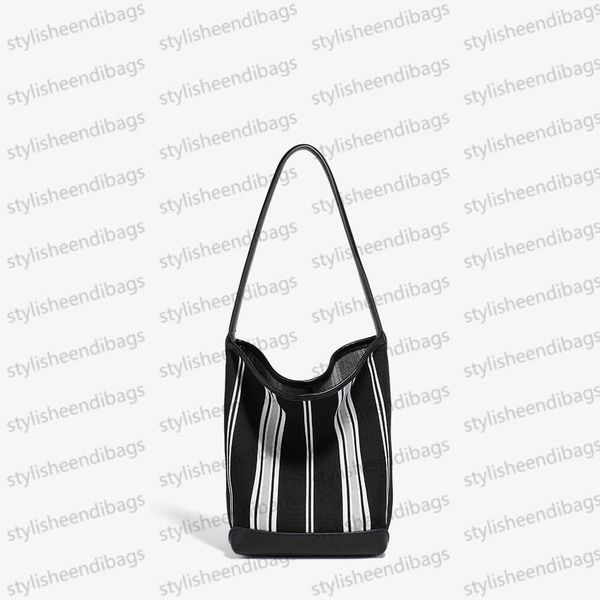 women bag tote bag underarm bag simple style handbag ladies shoulder bag large capacity commuter bag daily leisure bag striped bag bucket ba
women bag tote bag underarm bag simple style handbag ladies shoulder bag large capacity commuter bag daily leisure bag striped bag bucket ba