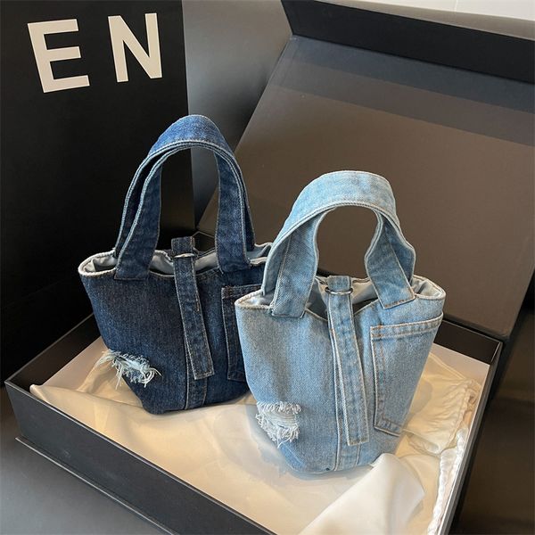 fashion children denim handbags girls hole one-shoulder bags kids soft cowboy casual bucket bag s0266, Black
fashion children denim handbags girls hole one-shoulder bags kids soft cowboy casual bucket bag s0266, Black