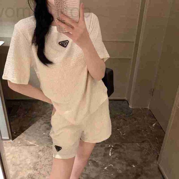 women's two piece pants designer p family 23 spring/summer new triangle series 3d particle short sleeve elastic waist shorts casual set, White
women's two piece pants designer p family 23 spring/summer new triangle series 3d particle short sleeve elastic waist shorts casual set, White