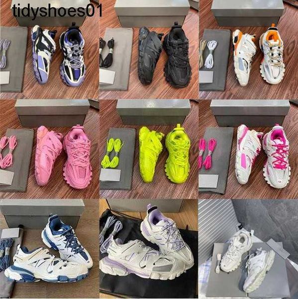 2023 luxury men women casual shoes designer balenciga track 3 3.0 triple white black sneakers tess.s. leather trainer nylon printed platform
2023 luxury men women casual shoes designer balenciga track 3 3.0 triple white black sneakers tess.s. leather trainer nylon printed platform