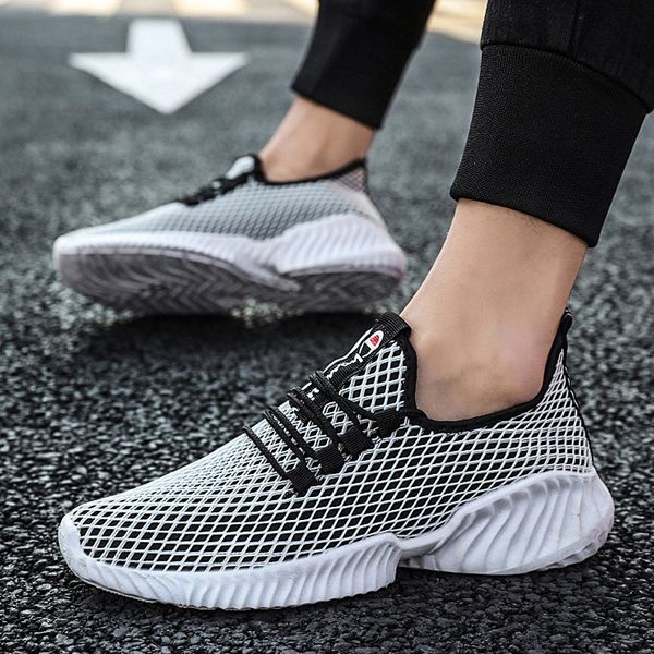 sports mesh breathable running shoes mens trainers black grey sneakers outdoor jogging shoe, White;red
sports mesh breathable running shoes mens trainers black grey sneakers outdoor jogging shoe, White;red