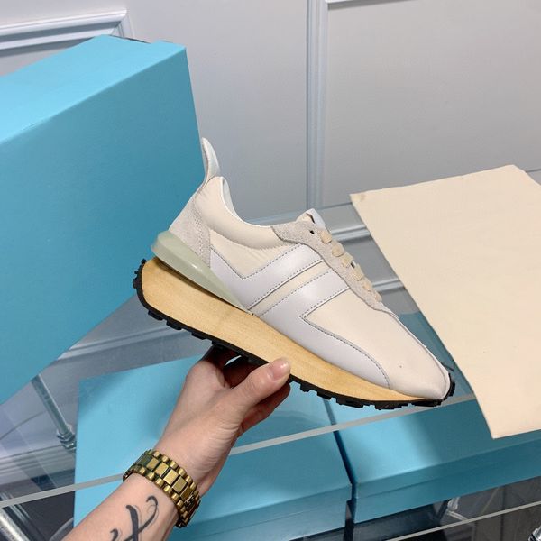 designer fashiong men's and women's models shoe lace up fashion platform sneakers white black mens womens luxury casual shoes size
designer fashiong men's and women's models shoe lace up fashion platform sneakers white black mens womens luxury casual shoes size