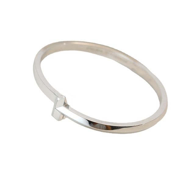 luxury designer bracelet men stainless steel plated gold silver bracelet bangle inlaid diamond t letter bracelet for women party engagement, Black
luxury designer bracelet men stainless steel plated gold silver bracelet bangle inlaid diamond t letter bracelet for women party engagement, Black