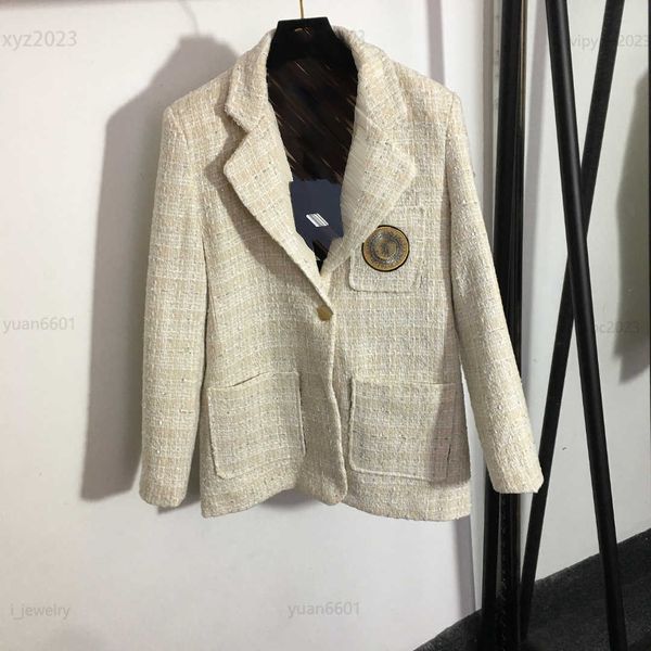 women designer blazer fashion bright silk blended tweed girl suit size s-l embroidered chest logo pocket overcoat july20, White;black
women designer blazer fashion bright silk blended tweed girl suit size s-l embroidered chest logo pocket overcoat july20, White;black
