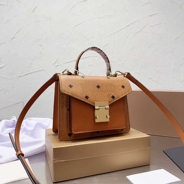 messengers bag women luxury bag crossbody bag shoulder bag ladies handbag designer bags luxurys handbags fashion classic purses
messengers bag women luxury bag crossbody bag shoulder bag ladies handbag designer bags luxurys handbags fashion classic purses