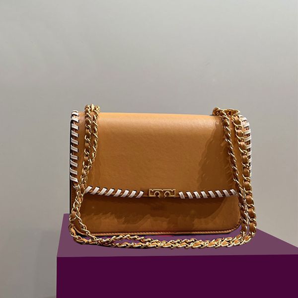 woven shoulder bag flap handbags chain leather weaving cross body bags large capacity clutch purse interior zipper phone pocket metal magnet
woven shoulder bag flap handbags chain leather weaving cross body bags large capacity clutch purse interior zipper phone pocket metal magnet