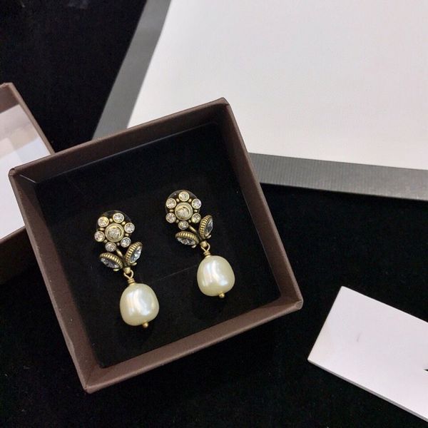 designer ggity earrings for women luxury charm stud retro diamond earring fashion accessories jewelry as2, Golden
designer ggity earrings for women luxury charm stud retro diamond earring fashion accessories jewelry as2, Golden