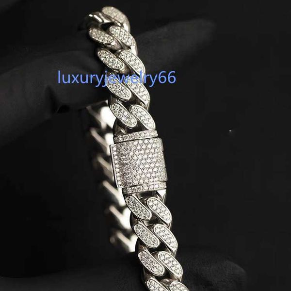 925 solid silver 12mm 17mm wide with 2rows fire moissanite diamond bracelet cuban link chain
925 solid silver 12mm 17mm wide with 2rows fire moissanite diamond bracelet cuban link chain