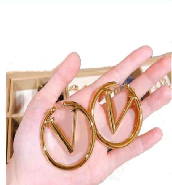 huggie luxury jewelry charm earrings 18k gold ear studs designers earring with gift aa34822954, Golden;silver
huggie luxury jewelry charm earrings 18k gold ear studs designers earring with gift aa34822954, Golden;silver