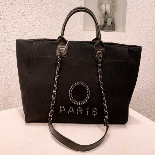 fashion luxury women's beach bags pearl hand bag brand designers women tote evening handbag large capacity female backpacks small porta
fashion luxury women's beach bags pearl hand bag brand designers women tote evening handbag large capacity female backpacks small porta