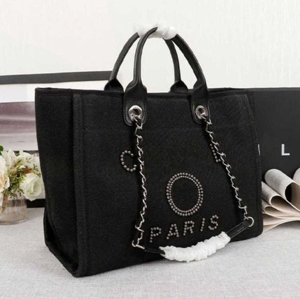 classic women's luxury evening bags pearl beach handbag brand designers women tote bag large capacity female backpack small portable pa
classic women's luxury evening bags pearl beach handbag brand designers women tote bag large capacity female backpack small portable pa