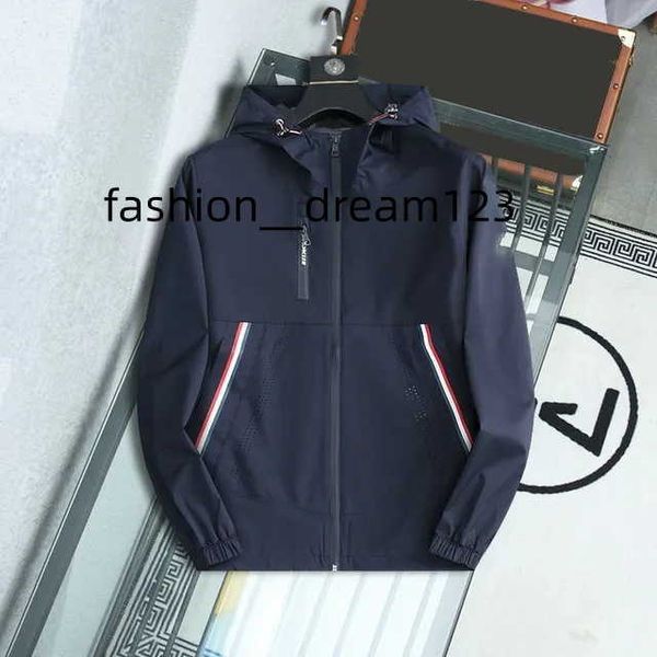 designer mens jackets clothing france brand bomber windshield jacket europe and american style outerwear coat fashion hombre casual street c, Black;brown
designer mens jackets clothing france brand bomber windshield jacket europe and american style outerwear coat fashion hombre casual street c, Black;brown