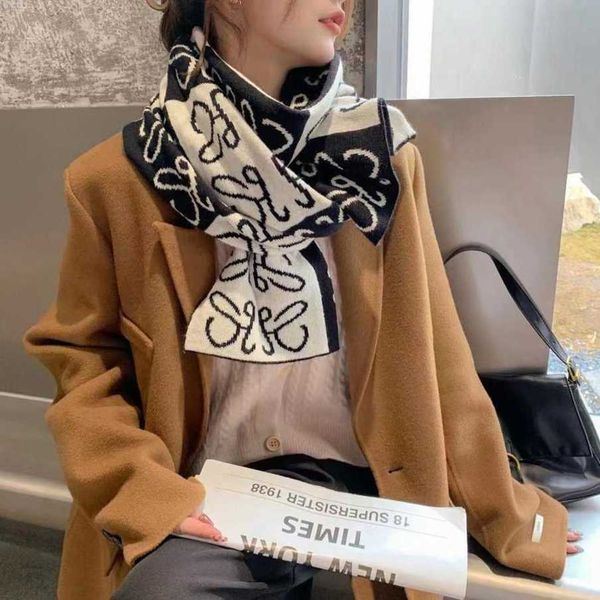 classic designer cashmere warm 3 korean version internet celebrity luo plaid knitted scarf for women in winter new ins style geometric lette, Blue;gray
classic designer cashmere warm 3 korean version internet celebrity luo plaid knitted scarf for women in winter new ins style geometric lette, Blue;gray