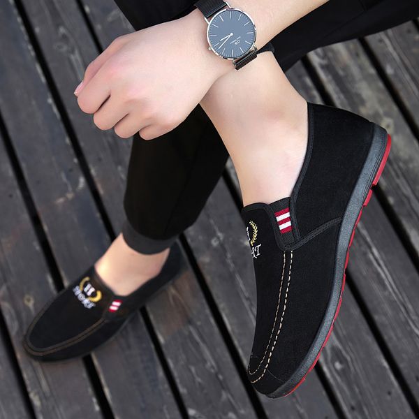 2023 new comfortable trainers dark blue black walking shoes sneakers mens shoes jogging, White;red
2023 new comfortable trainers dark blue black walking shoes sneakers mens shoes jogging, White;red