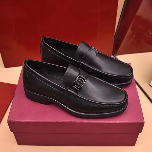 men designer loafers shoes luxurious italian classics gold moccasins dress shoes black white genuine leather office wedding walk drive shoes
men designer loafers shoes luxurious italian classics gold moccasins dress shoes black white genuine leather office wedding walk drive shoes