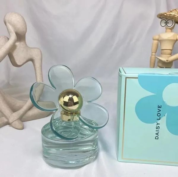 daisy love women perfume skies edt natural fragrance 100 m 3.3 fl.oz good smell long time leaving lady body mist high version quality fast s
daisy love women perfume skies edt natural fragrance 100 m 3.3 fl.oz good smell long time leaving lady body mist high version quality fast s