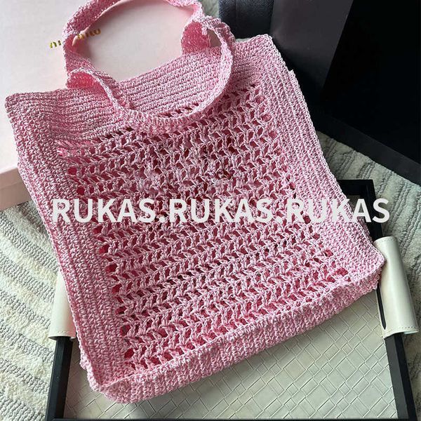 2023 fashion handbag female new niche hollowed-out hand crossbody bag network red burst luxury simple leisure single shoulder crossbody bag
2023 fashion handbag female new niche hollowed-out hand crossbody bag network red burst luxury simple leisure single shoulder crossbody bag