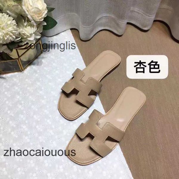 2023 oran shoes slippers women slipper sandal summer bear women's designer herm baida color matching leatherm flat sandals for tourism
2023 oran shoes slippers women slipper sandal summer bear women's designer herm baida color matching leatherm flat sandals for tourism