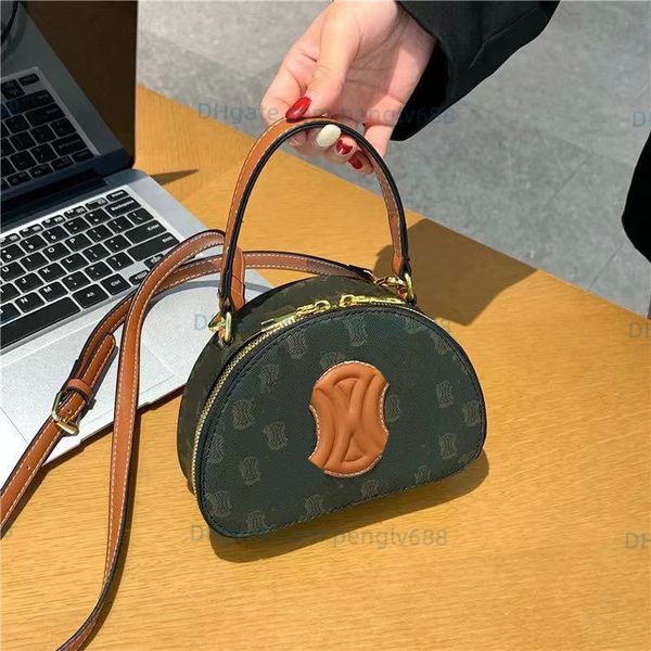 luxury handbags designer bags pochettecowhide leather shoulder bags clutch bags classic canvas print women cross body totes ladies fashion c
luxury handbags designer bags pochettecowhide leather shoulder bags clutch bags classic canvas print women cross body totes ladies fashion c