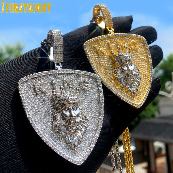 pendant necklaces iced out bling letter king necklace silver color cubic zirconia lion crown badge charm men fashion hip hop jewelry 230803
pendant necklaces iced out bling letter king necklace silver color cubic zirconia lion crown badge charm men fashion hip hop jewelry 230803
