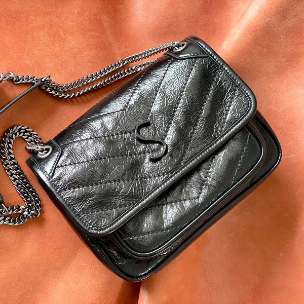 10a quality niki pochette clutch bags shoulder genuine leather mens 2023 new quilted women classic hand bag luxurys designer crossbody flap
10a quality niki pochette clutch bags shoulder genuine leather mens 2023 new quilted women classic hand bag luxurys designer crossbody flap