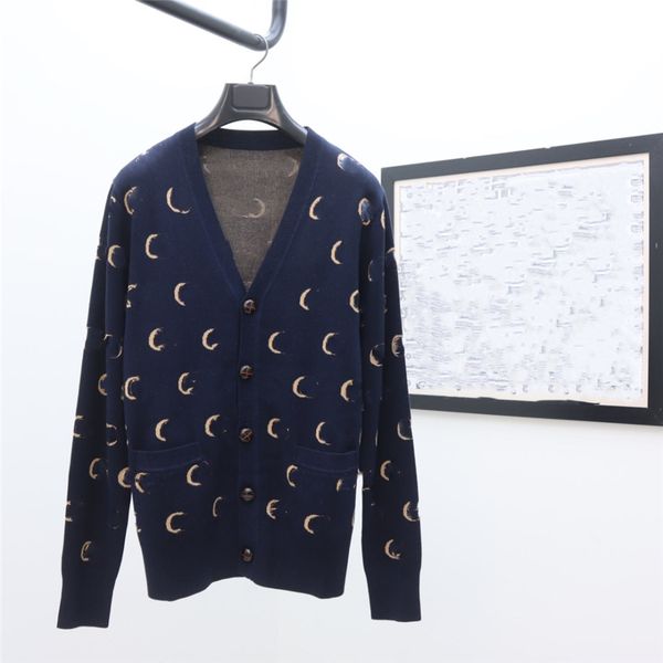 fashion men's sweater 2023 gu jia luxury designer knitted sweater vintage decoration letter logo couple casual loose long sleeve 02-06, White;black
fashion men's sweater 2023 gu jia luxury designer knitted sweater vintage decoration letter logo couple casual loose long sleeve 02-06, White;black