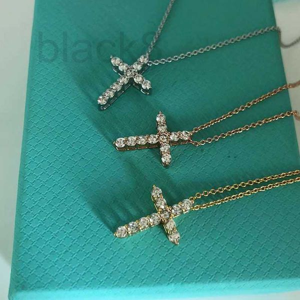 pendant necklaces designer s925 sterling silver cross pendant necklace, female rose gold, small group, men's light luxury collar chain
pendant necklaces designer s925 sterling silver cross pendant necklace, female rose gold, small group, men's light luxury collar chain