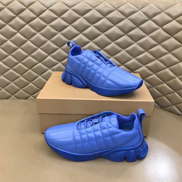 2023 new leather face waterproof solid color simple style running casual two wear a variety of colors can be selected black white and blue p
2023 new leather face waterproof solid color simple style running casual two wear a variety of colors can be selected black white and blue p