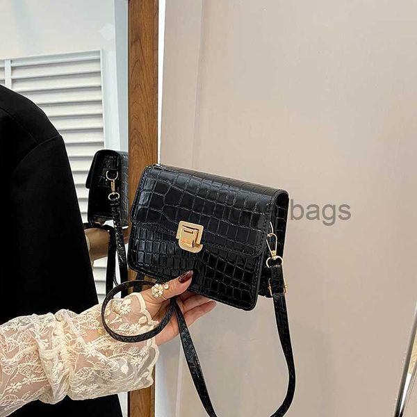 small bag for women in autumn and winter 2023 fashionable crocodile pattern niche crossbody popular one squarestylishdesign
small bag for women in autumn and winter 2023 fashionable crocodile pattern niche crossbody popular one squarestylishdesign