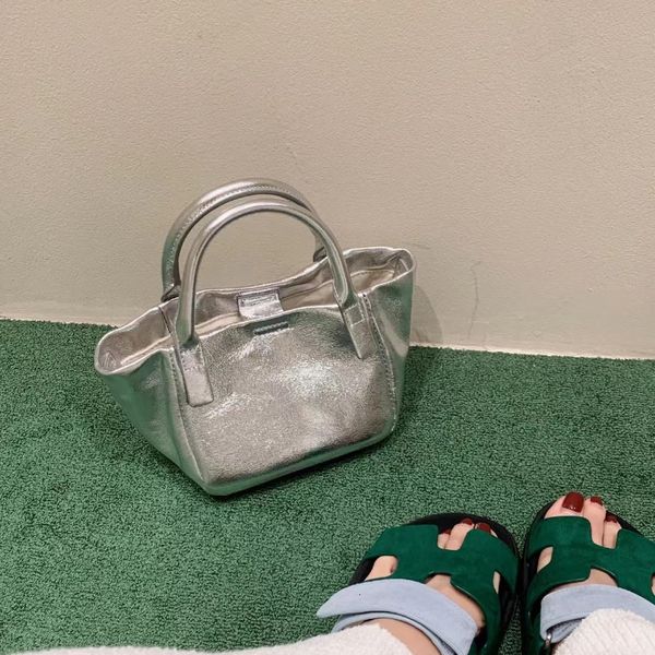 evening bags xiuya simple vintage handbag silver pu leather korean style mobile phone crossbody bag summer fashion designer shoulder 230803 
evening bags xiuya simple vintage handbag silver pu leather korean style mobile phone crossbody bag summer fashion designer shoulder 230803