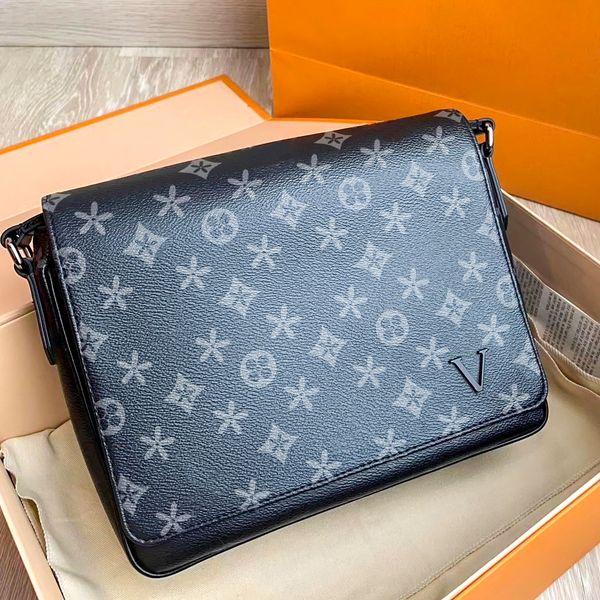 womens mini district totes bags m46255 n42710 designer handbag summer mens clutch shoulder bag fashion luxury genuine leather travel cross b
womens mini district totes bags m46255 n42710 designer handbag summer mens clutch shoulder bag fashion luxury genuine leather travel cross b