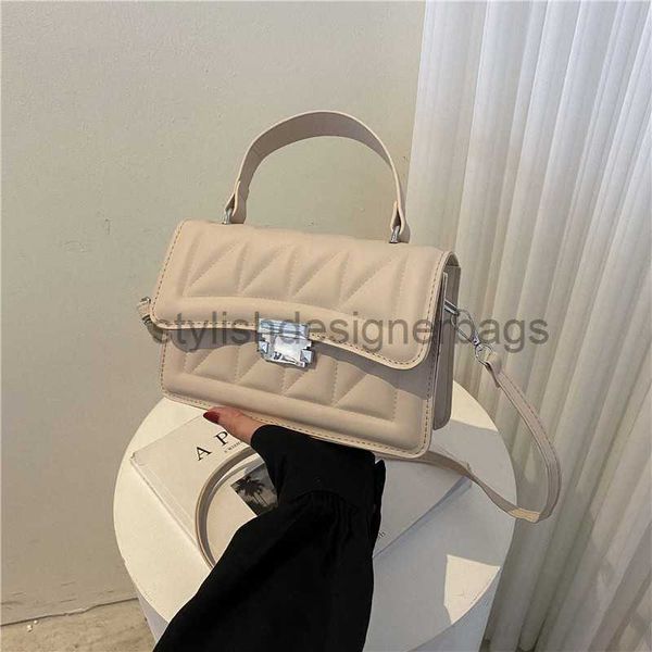 temperament small bag female 2023 autumn new trendy and fashionable personality handheld square texture one crossbody femalestylishdesign
temperament small bag female 2023 autumn new trendy and fashionable personality handheld square texture one crossbody femalestylishdesign