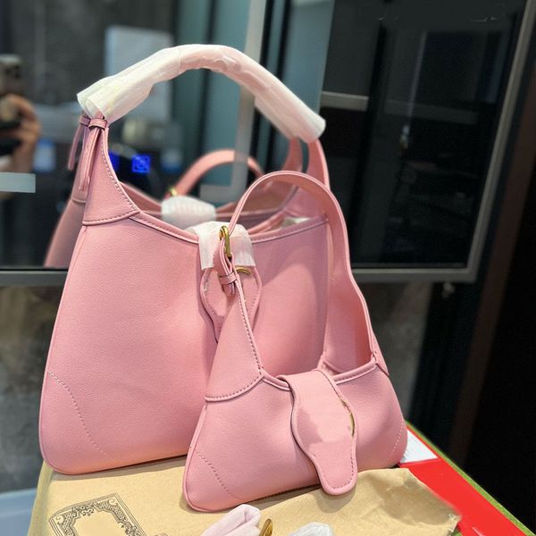 underarm shoulder bag crossbody purse lady handbag cowhide genuine leather flap bags metal letter decoration internal zipper pocket clutch
underarm shoulder bag crossbody purse lady handbag cowhide genuine leather flap bags metal letter decoration internal zipper pocket clutch