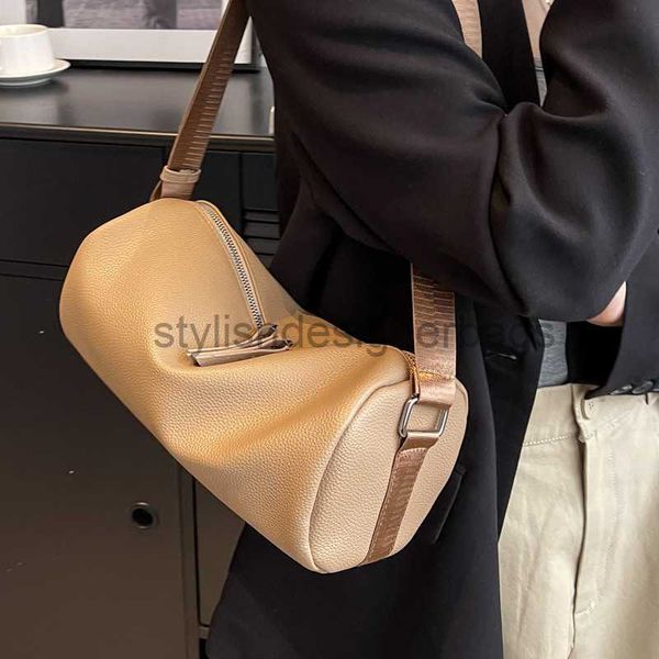 shoulder bags minimalist texture and large capacity bag for women's 2023 summer new fashion commuting boston bag trendy underarm bagsty
shoulder bags minimalist texture and large capacity bag for women's 2023 summer new fashion commuting boston bag trendy underarm bagsty