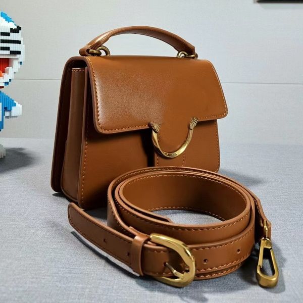 2023 new shuangfei swallow bag small portable square bag xiaolingling ladies messenger bag female bag new large-capacity wallet temperament
2023 new shuangfei swallow bag small portable square bag xiaolingling ladies messenger bag female bag new large-capacity wallet temperament