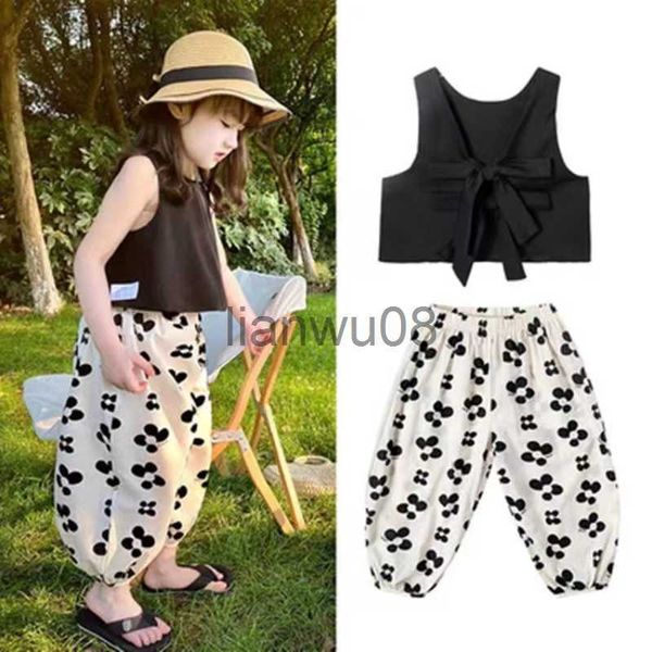 clothing sets girl sets two pieces summer baby girls clothing set backless vest and mosquito pants flower print casual outfit and pants x08, White
clothing sets girl sets two pieces summer baby girls clothing set backless vest and mosquito pants flower print casual outfit and pants x08, White