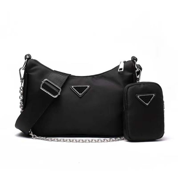 new fashion shoulder bag large capacity waterproof oxford cloth two piece set versatile crossbody bag women's nylon casual makeup bag m
new fashion shoulder bag large capacity waterproof oxford cloth two piece set versatile crossbody bag women's nylon casual makeup bag m