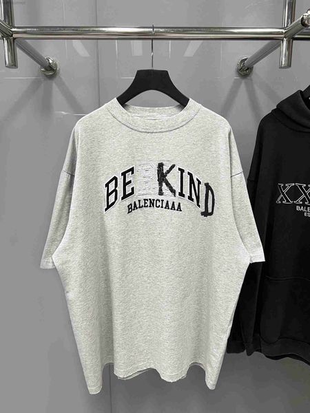 summer new embroidered patch letter loose short sleeve breathable lightweight 100% cotton tee, White;black
summer new embroidered patch letter loose short sleeve breathable lightweight 100% cotton tee, White;black