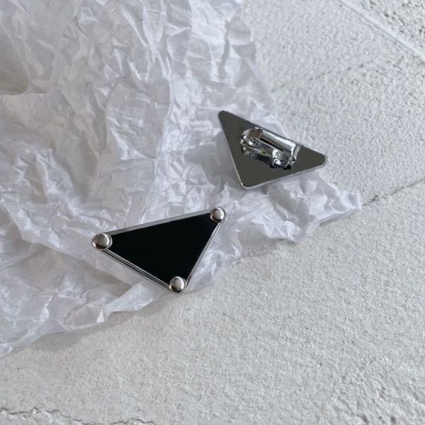 metal triangle luxury earrings for mens earrings love fashion silvery plated ohrringe alloys valentine s day gifts designer studs earring ex, Golden;silver
metal triangle luxury earrings for mens earrings love fashion silvery plated ohrringe alloys valentine s day gifts designer studs earring ex, Golden;silver