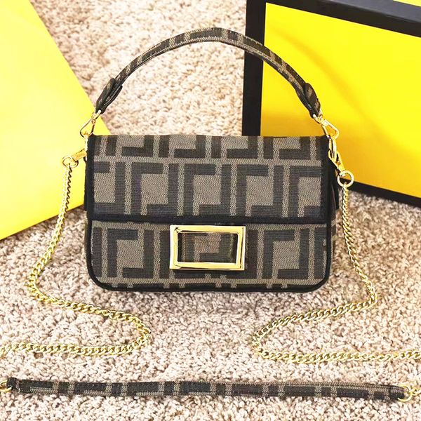 nylon mens handle travel square clutch 10a designer bag womens cross body luxury shoulder bags genuine leather tote handbag fashion wallet m
nylon mens handle travel square clutch 10a designer bag womens cross body luxury shoulder bags genuine leather tote handbag fashion wallet m