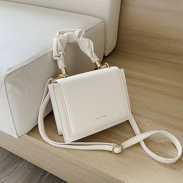 evening bags summer bag korean fashion handbag messenger female personality ins small square 230803
evening bags summer bag korean fashion handbag messenger female personality ins small square 230803