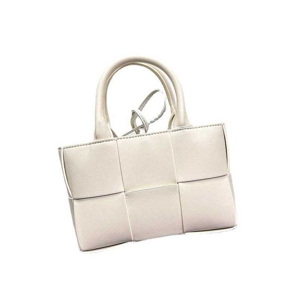 aa totes designer bottegasvenetas arco bags woven a totes large luxury autumn candy designer winter woven capacity single shoulder om yiegwn
aa totes designer bottegasvenetas arco bags woven a totes large luxury autumn candy designer winter woven capacity single shoulder om yiegwn