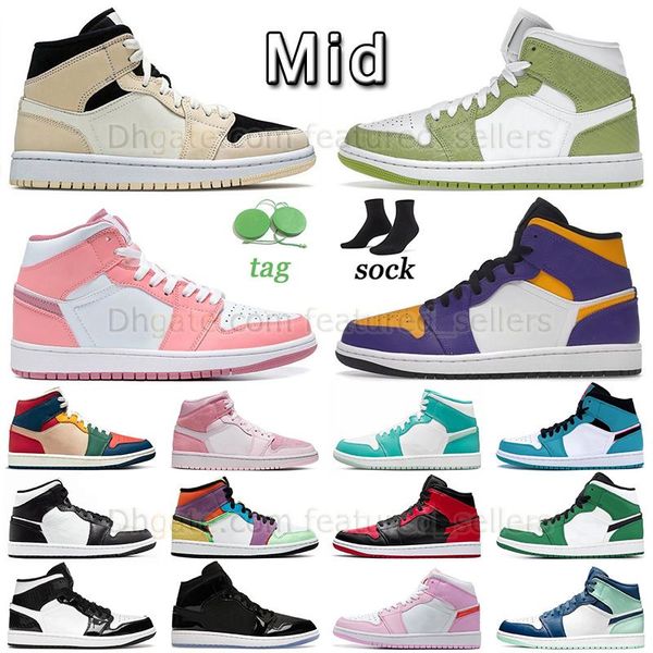 valentine's day 2023 new designer jumpman 1 mid basketball shoes lakers barely orange green python mens womens sneakers multicolor spac
valentine's day 2023 new designer jumpman 1 mid basketball shoes lakers barely orange green python mens womens sneakers multicolor spac