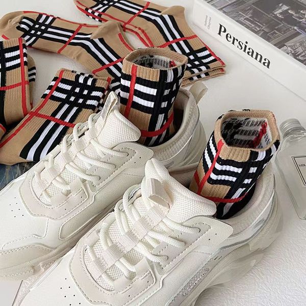 designer women socks luxury mens womens cotton sock classic g letter comfortable fashion movement stocking, Black;white
designer women socks luxury mens womens cotton sock classic g letter comfortable fashion movement stocking, Black;white