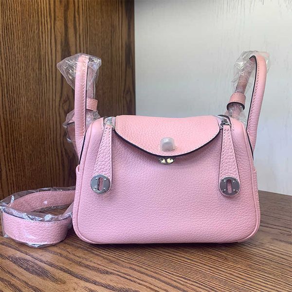 9a original edition h ermes lindiss bags online shop 2023 new handsewn lindi bag genuine leather mini crossbody wax thread pink doctor cowh
9a original edition h ermes lindiss bags online shop 2023 new handsewn lindi bag genuine leather mini crossbody wax thread pink doctor cowh