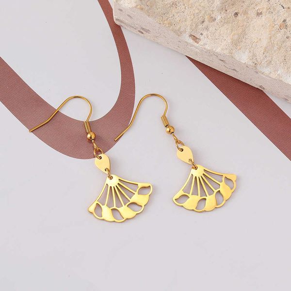 charm stainless steel earrings fan shape multiple pendants atmospheric banquet wear fashion dangle earrings for women jewelry r230804, Golden
charm stainless steel earrings fan shape multiple pendants atmospheric banquet wear fashion dangle earrings for women jewelry r230804, Golden